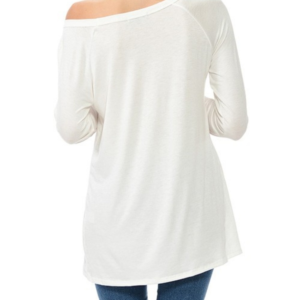 "DEAR SANTA I CAN EXPLAIN" Graphic T-Shirt - Picture 3 of 3